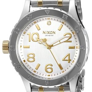 Nixon A4101921-00 Kello Hopea / Kullansävytetty Teräs