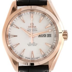 Omega Seamaster Aqua Terra 150m Co-Axial Annual Calendar 43mm 231.53.43.22.02.002 Kello