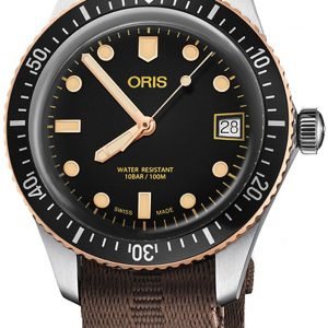 Oris Diving 01 733 7747 4354-07 5 17 30 Kello Musta / Tekstiili